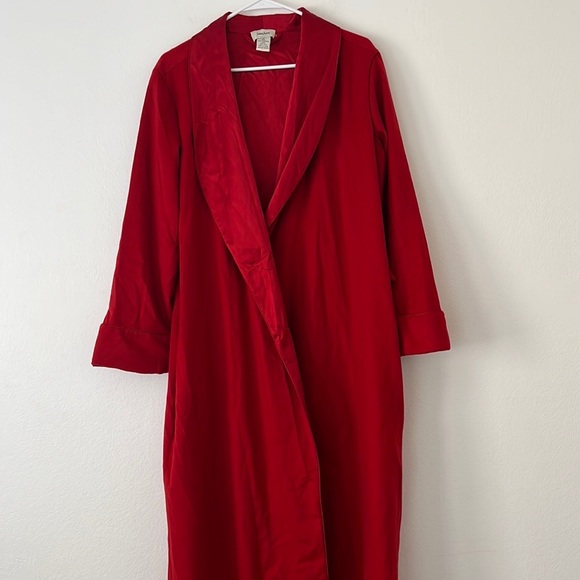 Neiman Marcus Cashmere Silk Robe Size Medium- Beautiful red - Picture 1 of 14